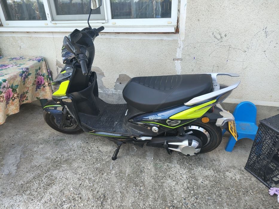Scuter rbd storm electric fara permis