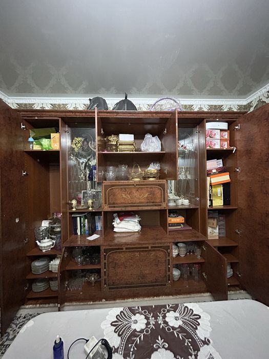 Сервант для гостиной