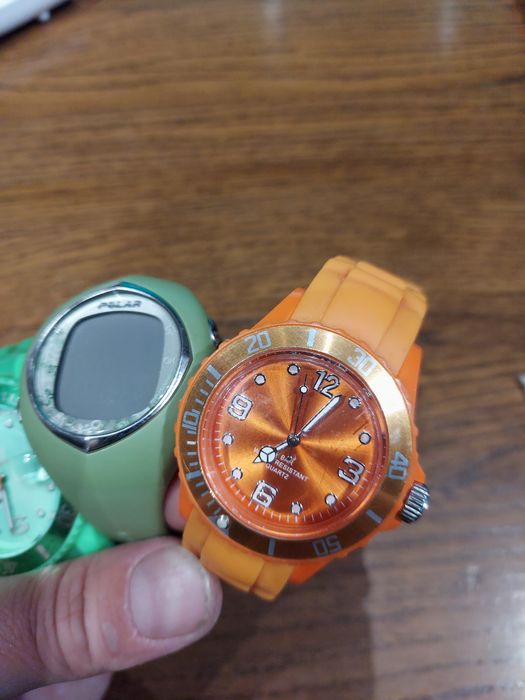 Lot 3 x ceas nou digital,Polar, ice watch ,germany noi impecabile