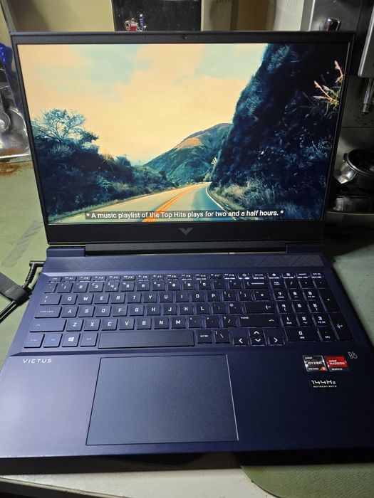 Laptop 16 inch Hp Victus Ryzen 5600H rx 5500m impecabil