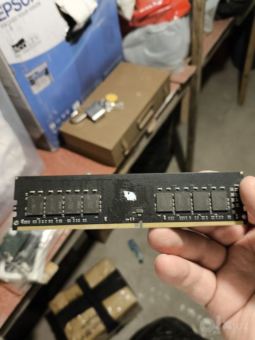 DDR4 8GB 2400 MHZ