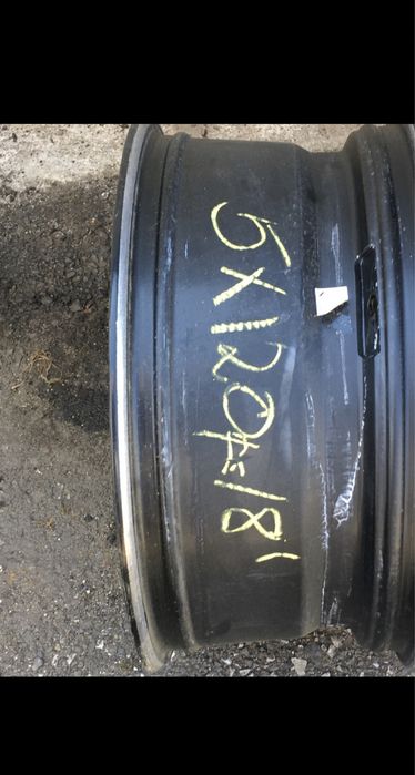 Vand Jante:225/40R18 92W