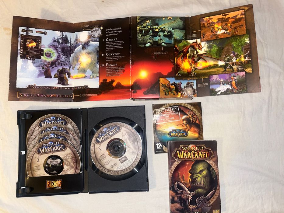 World of Warcraft 2004 ORIGINAL 5 CD BOX + OG Game manual *VERY RARE*
