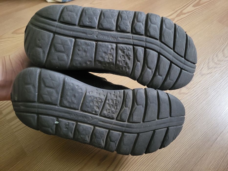 Adisasi pantofi sport Decathlon