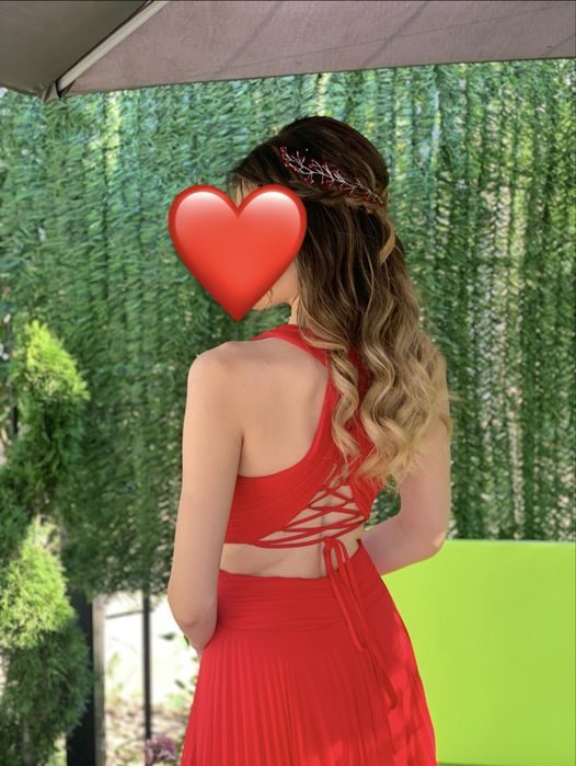 Червена Официална Рокля