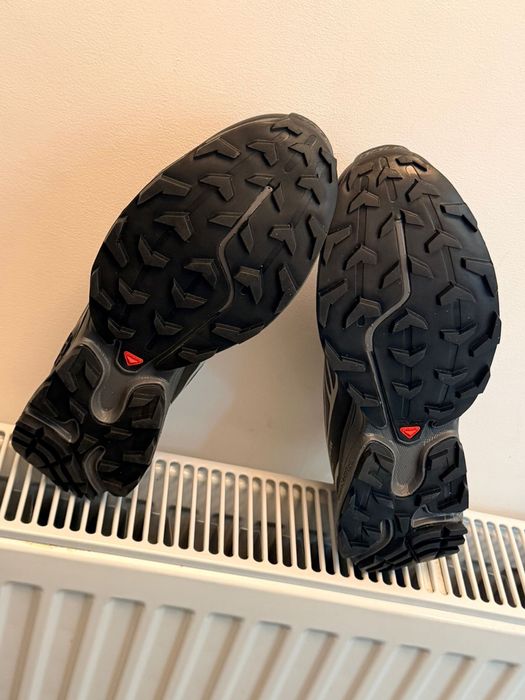 Adidasi Salomon n41 noi fara cutie