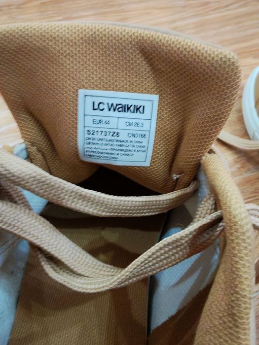 Мъжки обувки LC Waikiki