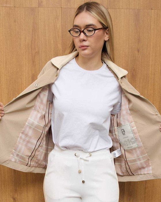 Луксозен дамски комплект Яке и Панталон Колекция Пролет 26