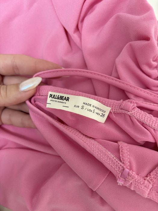 Официална рокля.