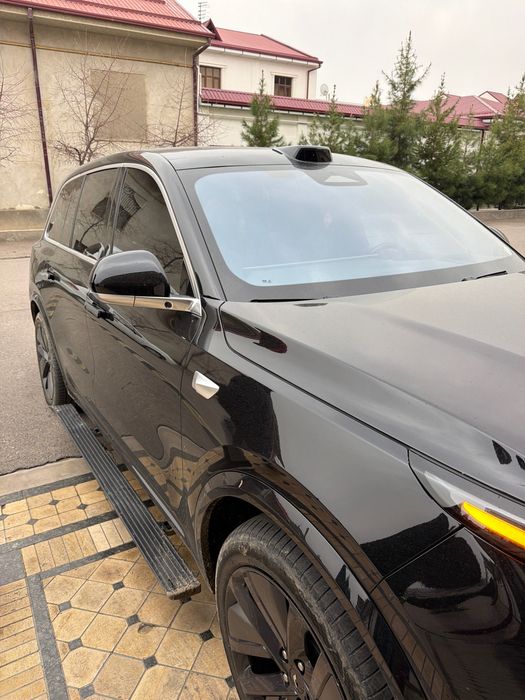 Li 9 sotiladi. Kuzov polniy bron qilingan. Tozza