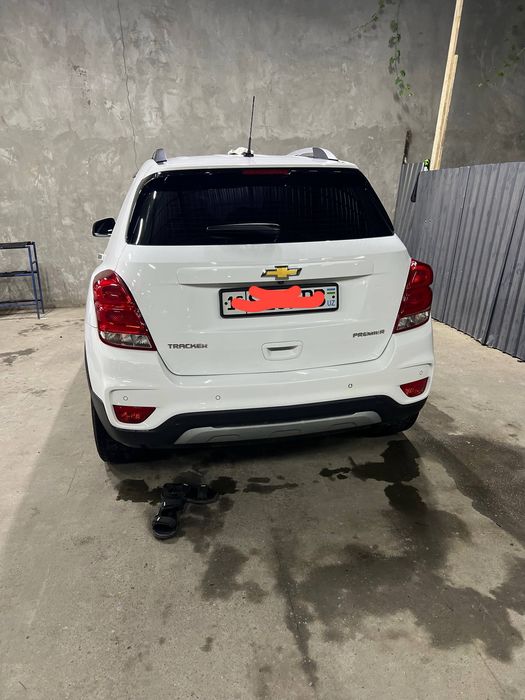 Tracker 1 premier Oq 2020