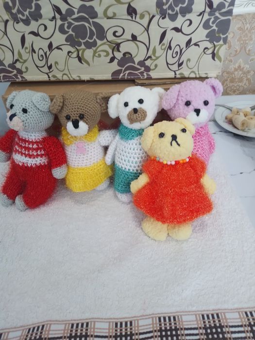 Игрушки вязаные-погремушки
