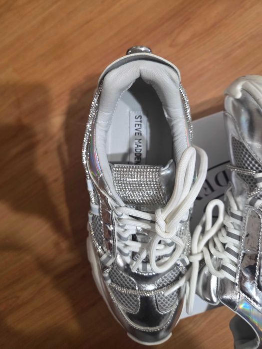 Сникърси Steve Madden