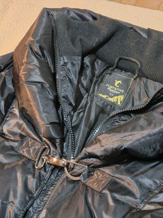 Geacă de iarnă, femei, brandul JUMP&FISH, neagra, mărimea XL, noua