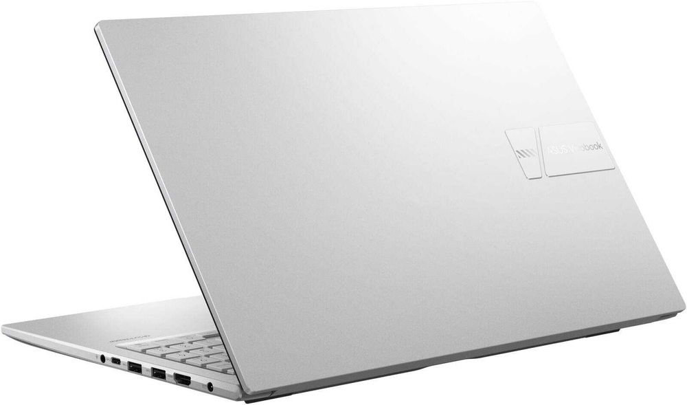 ASUS Vivobook 15 X1504VA Intel Core 7 150U/8GB/512GB/15.6 FHD, IPS