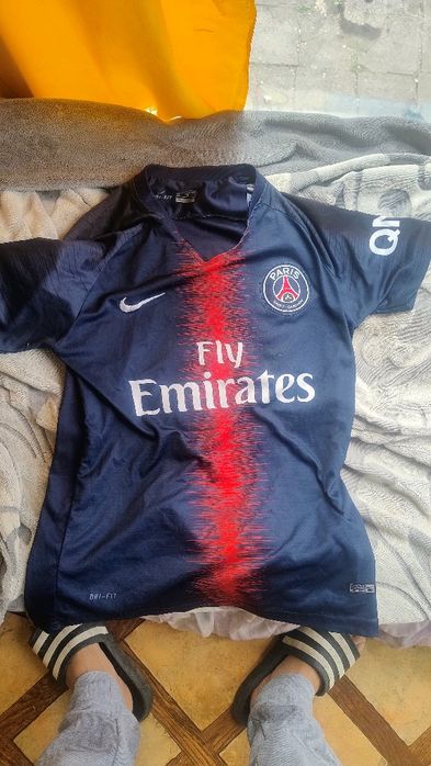 Psg тениска XS размер без забележки