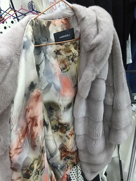 Норковая шуба 150000