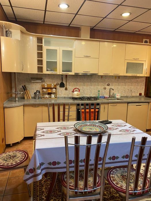 Сдается 5 комнатная квартира!