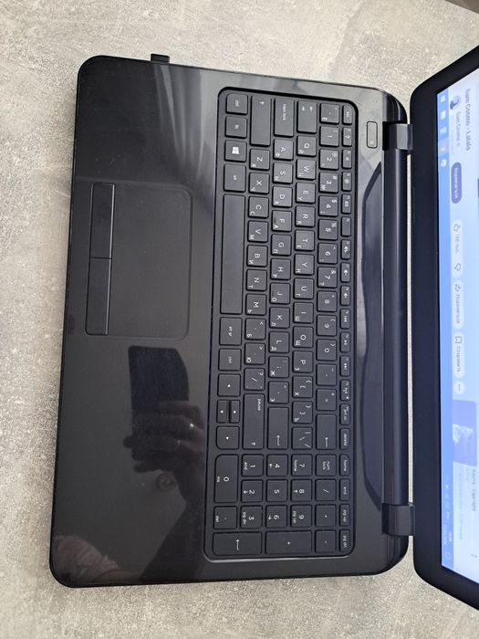 Продам Ноутбук НР все работает