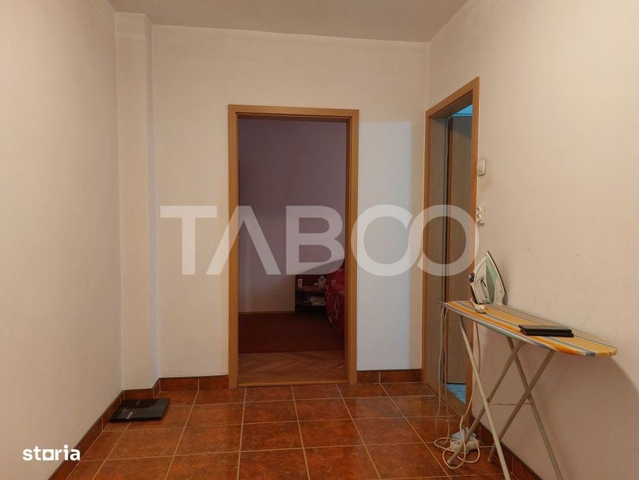 Apartament  2 camere de inchiriat balcon 12mp Mihai Viteazu Sibiu