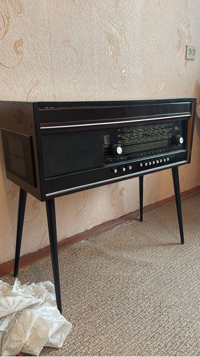 Продам радиола ….