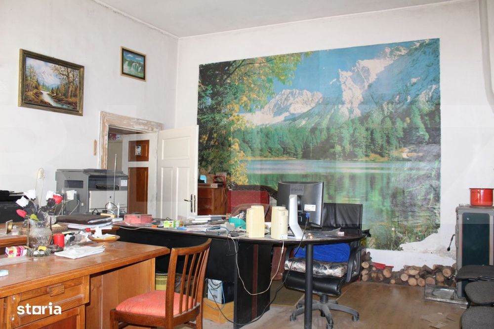 Doua cladiri de birouri de vanzare, 116 mp I Curte I Central