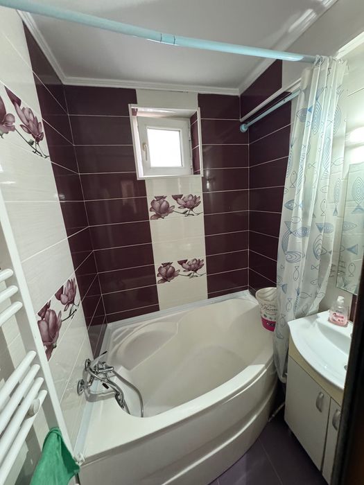 Apartament 2 camere de închiriat