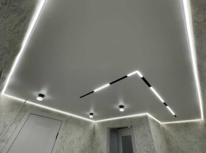 Натяжные потолки