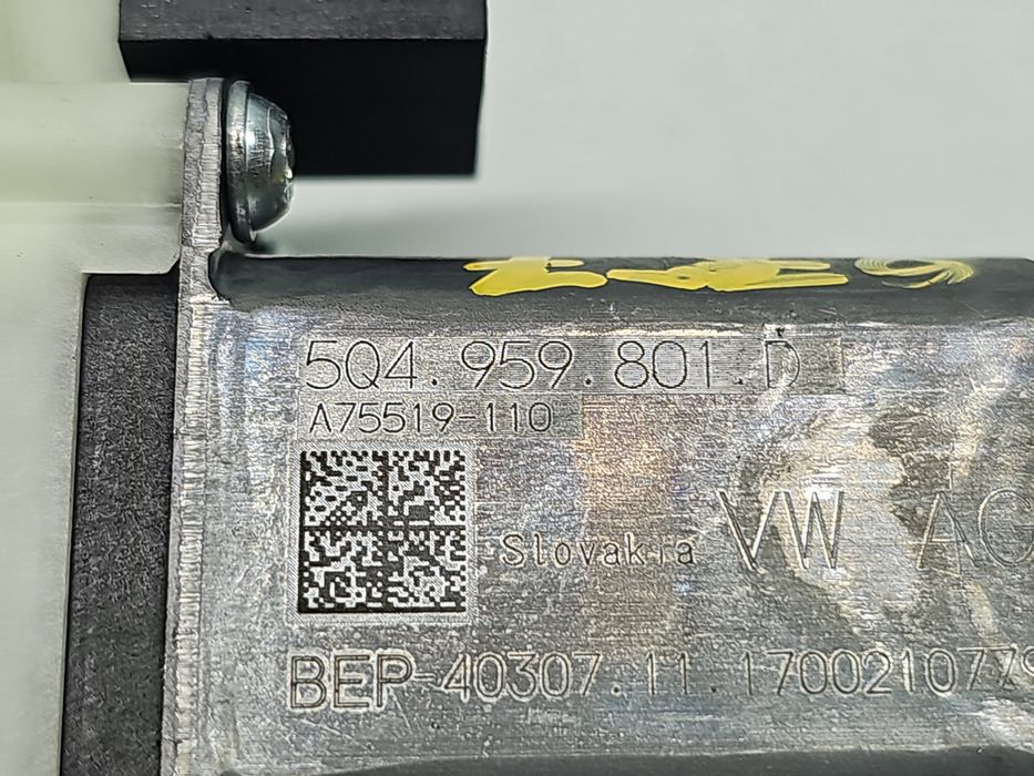 Motoras geam dreapta spate Volkswagen Passat B8 (3G2) [Fabr 2015-preze