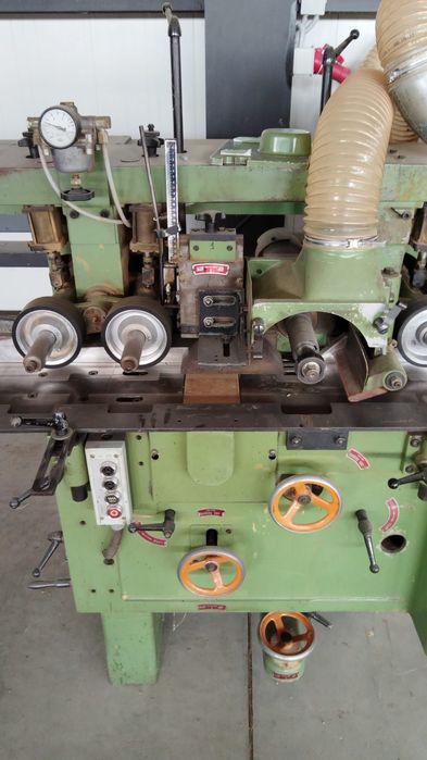 Четиристранка WAINIG с 6 гл, 180 х 120, в топ състояние