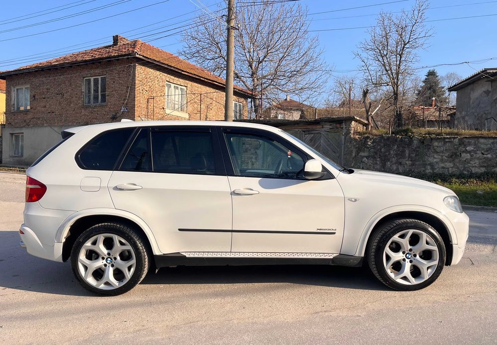 BMW Х5 3.0D X-Drive M pack - 300 Нр  6+1 места