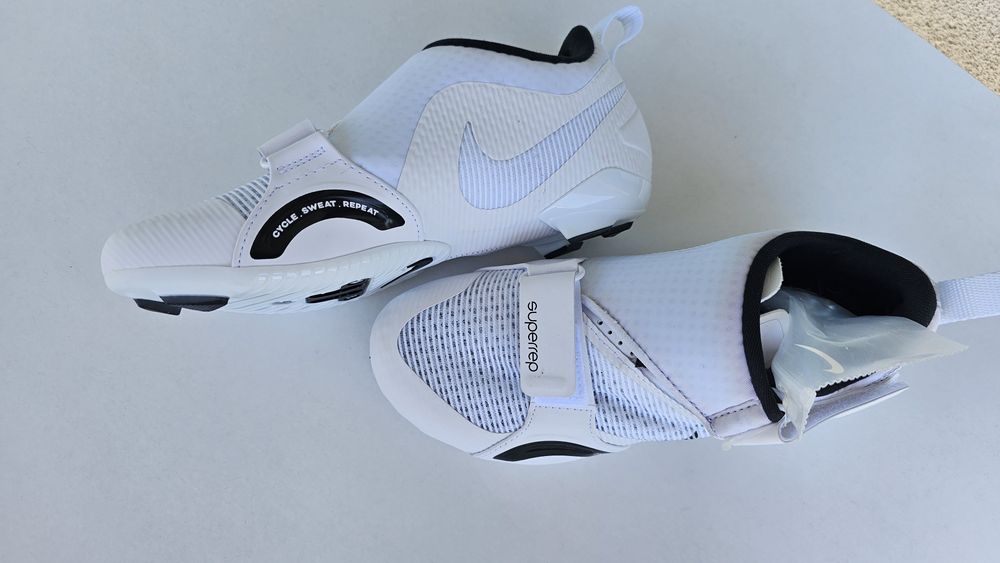Обувки Nike за колоездене