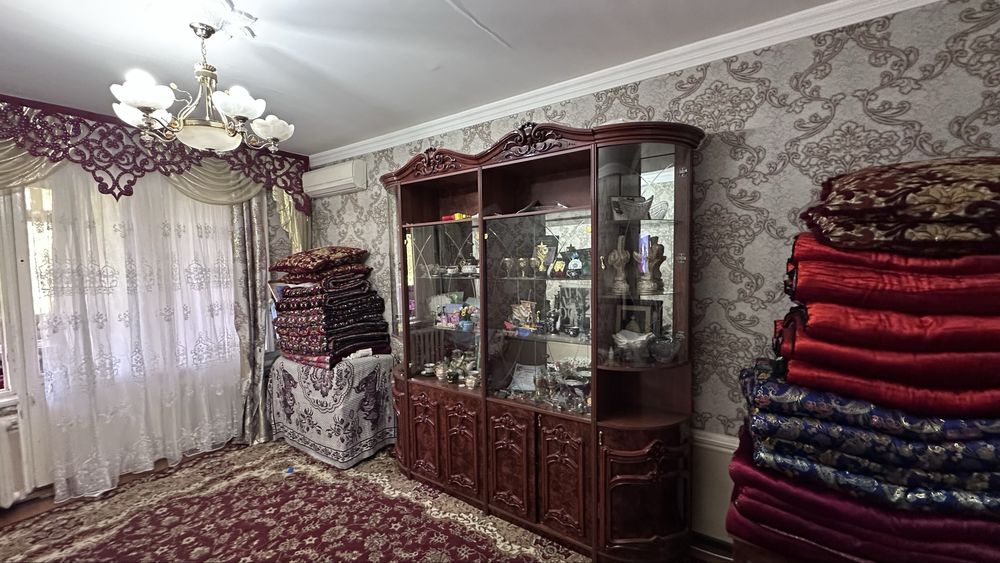 Kvartira sotiladi Alimpiya 3 xona