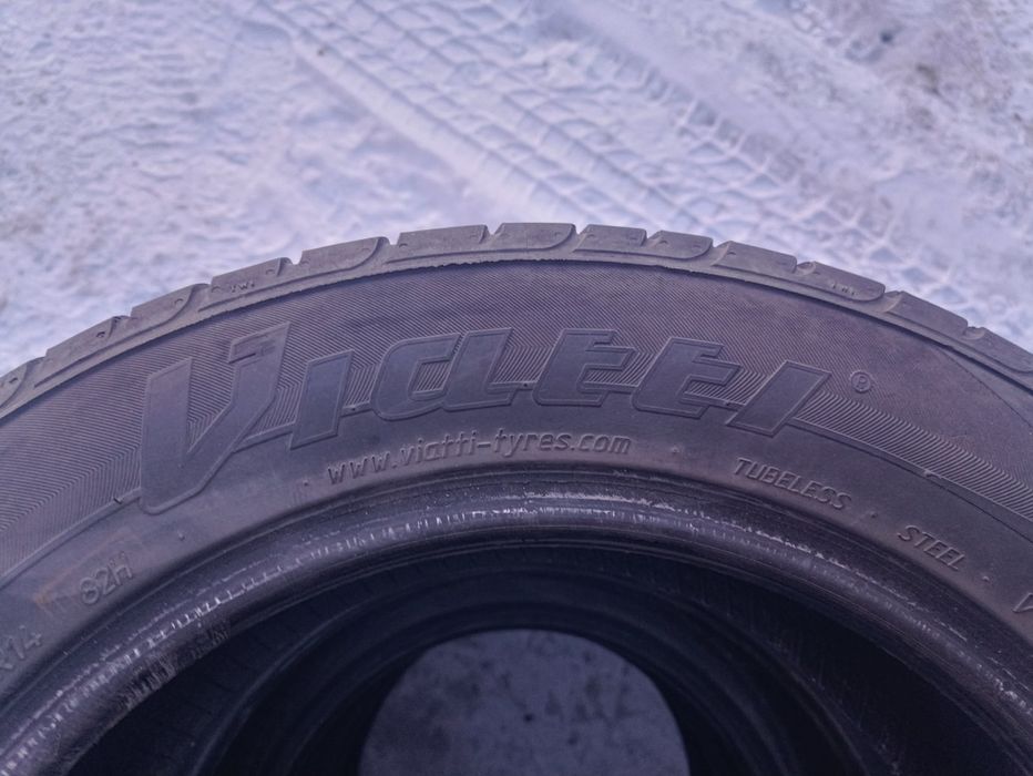 Продам летнию резину 185/60 R14