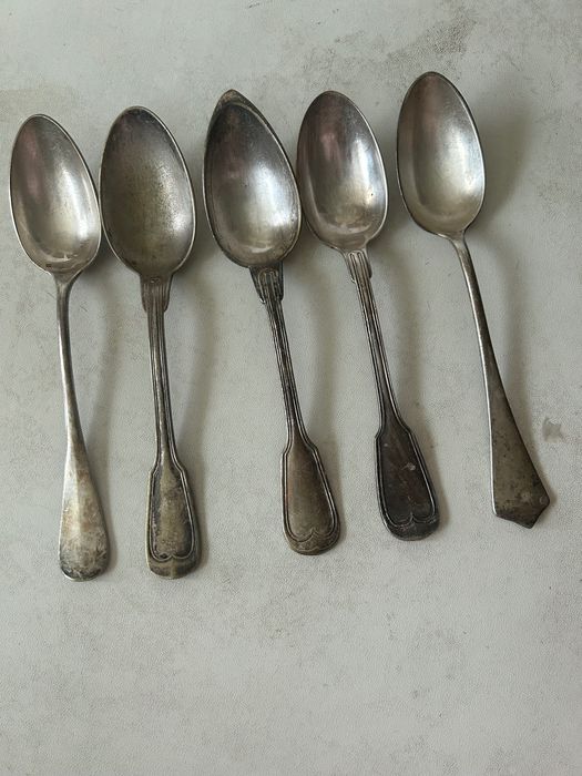 Сребърни лъжици