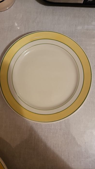 Тарелки ЗИК и  БУДИ, фаянс, СССР