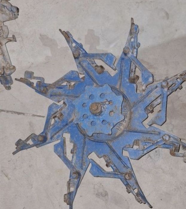 Distribuitor pentru masina plantat rasaduri