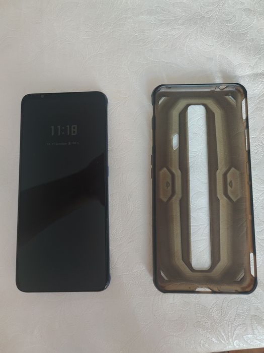 Продам игровой смартфон Nubia Red Magic 7