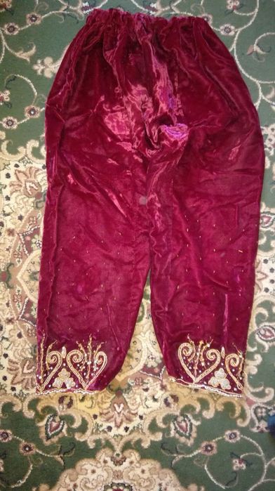 Национальные чапан