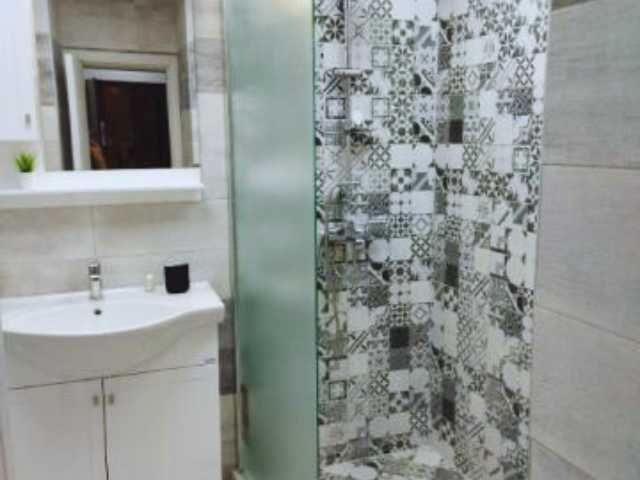 Дава се под наем Двустаен апартамент в София, Зона Б-5 - 78 кв.м за 765 € - Снимка #11