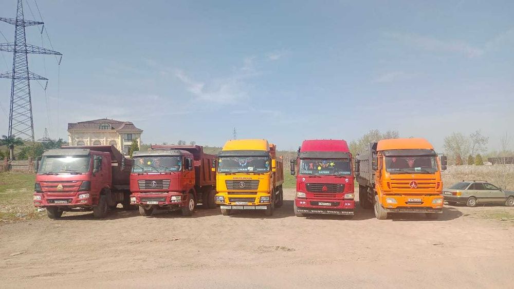 Аренда, услуги самосвалов 25т, 40т Хово, КамАЗ, Шахман. Самосвал. Выво