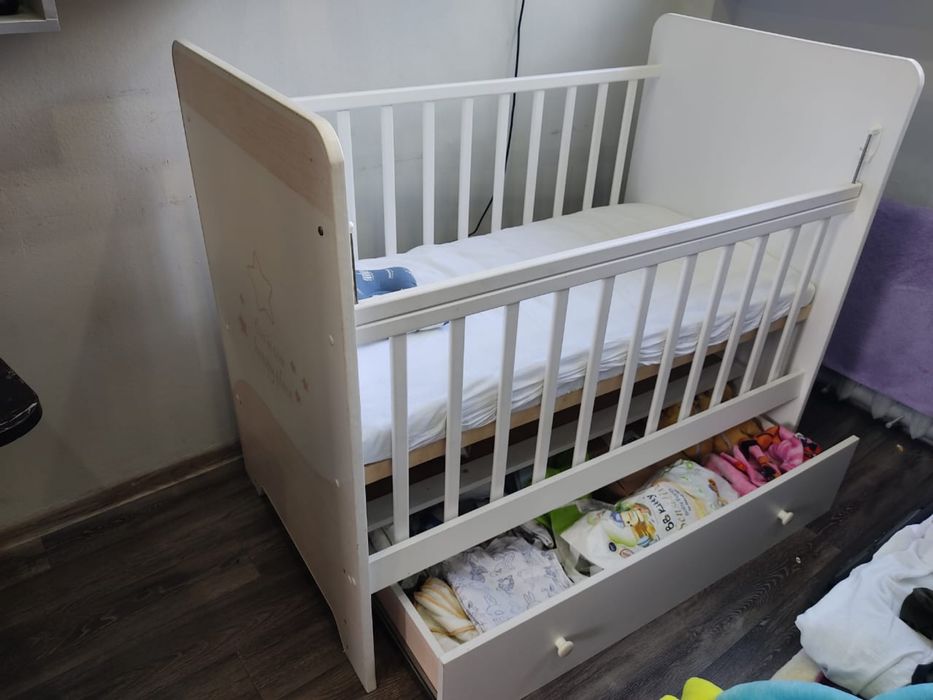 Кроватка маятник