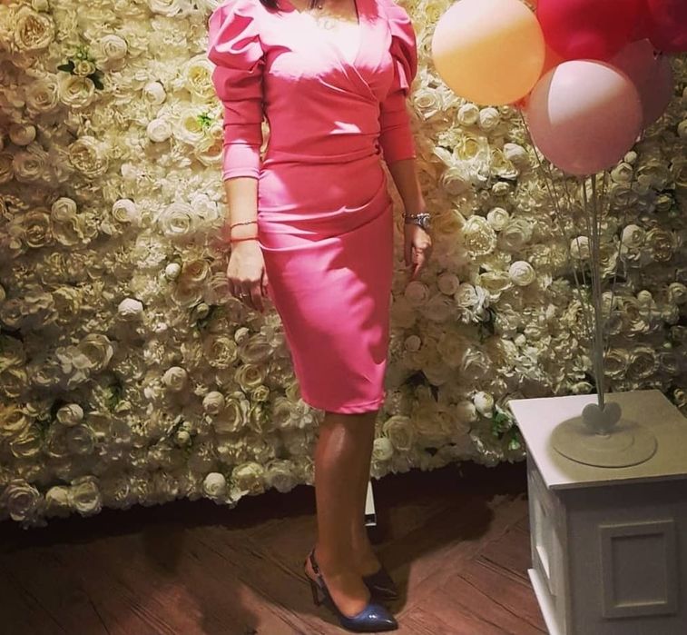 Rochie de ocazie roz