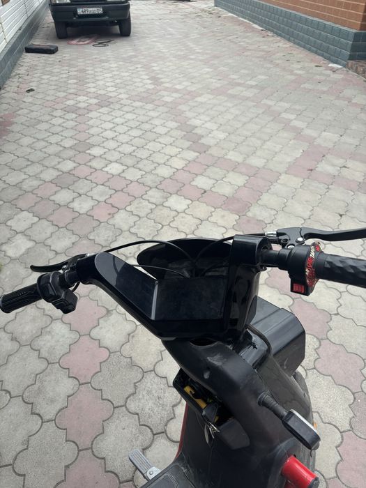 Продам электро мопед танк