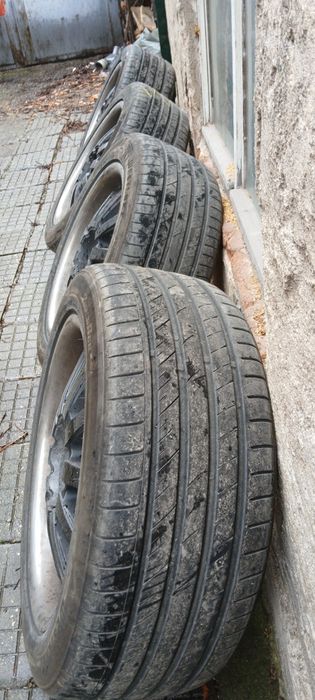 Продавам гуми с джанти