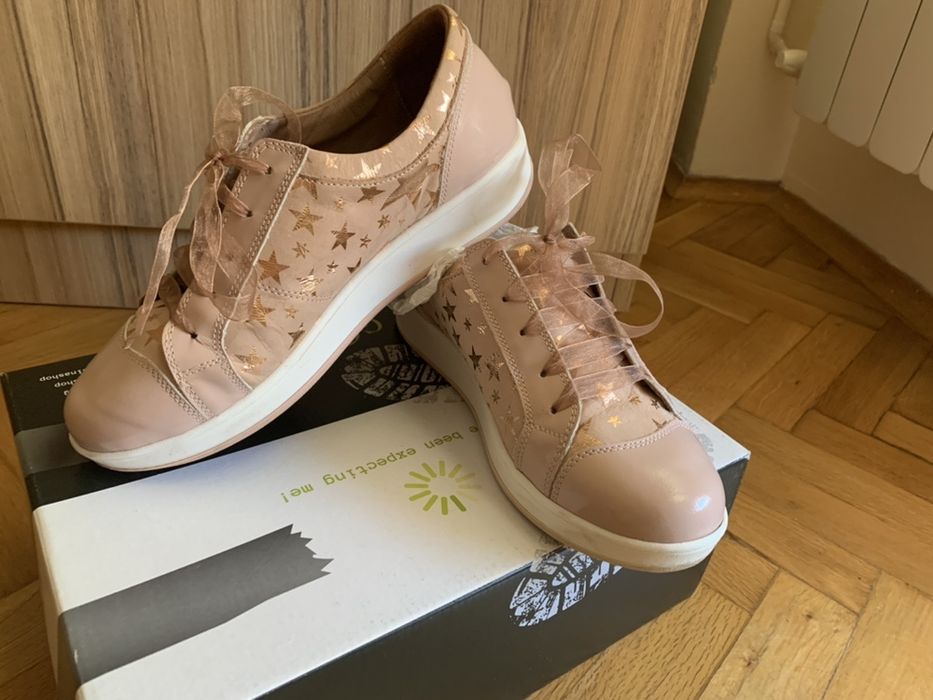 Обувки  естествена кожа и лак на марката GABINA N 37