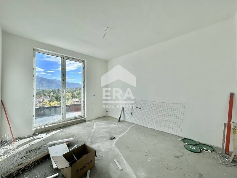 Продава се Тристаен апартамент в София, Горна баня - 106 кв.м за 2116 €/кв.м - Снимка #2