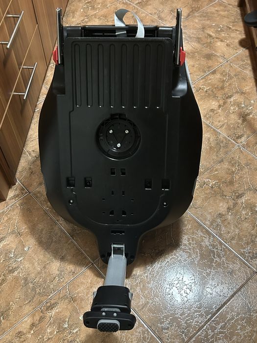 Стол за кола Britax Römer Dualfix Pro M, i-Size, 61-105 см