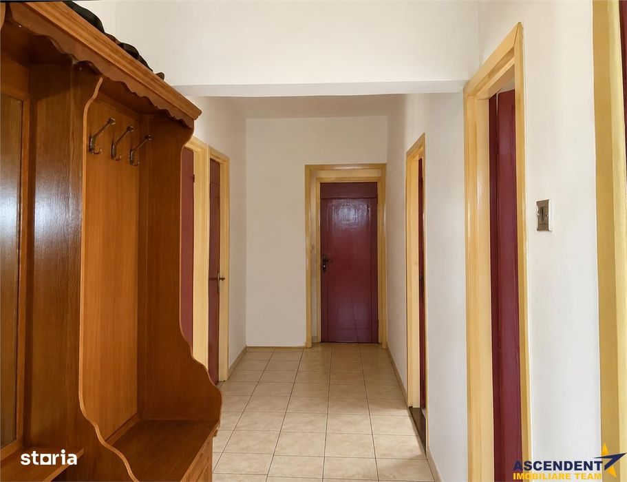 Calea Bucuresti,3 camere,decomandate, etaj 2, 87mp, 2bai, centrala p — fotografia 3