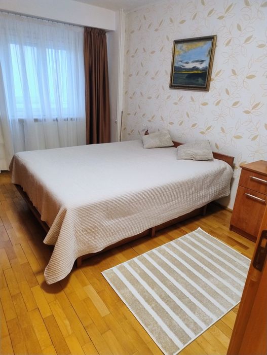 De închiriat apartament modern 4 camere ,zona Tei ,fac de constructii